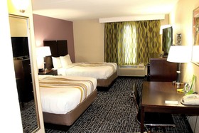 La Quinta Inn & Suites by Wyndham Lexington Park - Patuxent