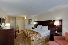 La Quinta Inn & Suites by Wyndham Lexington Park - Patuxent