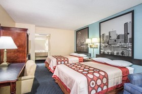 Super 8 by Wyndham Camp Springs/Andrews AFB DC Area
