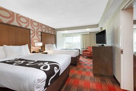 La Quinta Inn & Suites by Wyndham DC Metro Capital Beltway