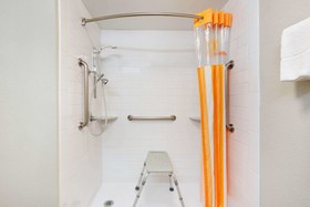 La Quinta Inn & Suites by Wyndham DC Metro Capital Beltway