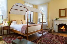 Brampton Bed And Breakfast Inn