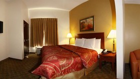 Holiday Inn Express & Suites Clear Spring