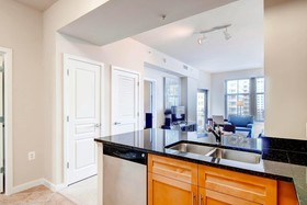 Global Luxury Suites at Town Center