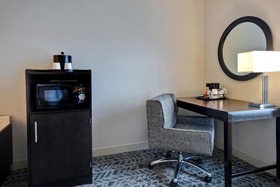Hampton Inn and Suites Columbia South