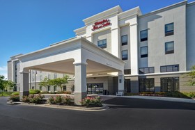 Hampton Inn and Suites Columbia South