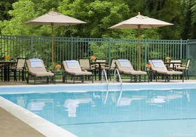 Merriweather Lakehouse, Autograph Collection