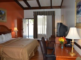 Crisfield Budget Inn