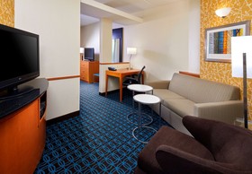 Fairfield Inn & Suites Cumberland