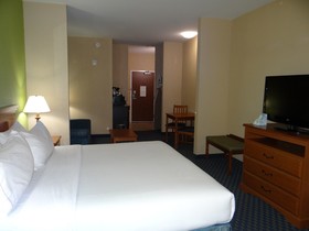 Holiday Inn Express Hotel & Suites Salisbury-Delmar
