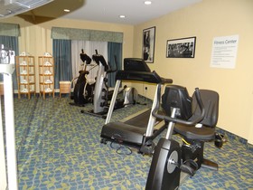 Holiday Inn Express Hotel & Suites Salisbury-Delmar