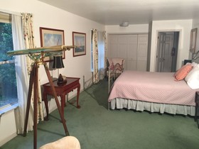 Miles River Guest House