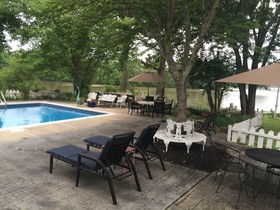 Miles River Guest House