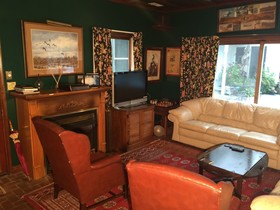 Miles River Guest House