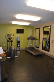 Country Inn & Suites by Radisson, Frederick, MD