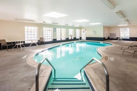 MainStay Suites