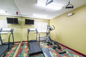 MainStay Suites