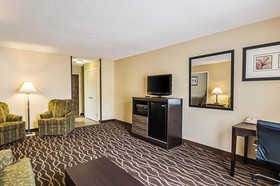 Quality Inn & Suites Frostburg
