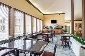 Quality Inn & Suites Frostburg