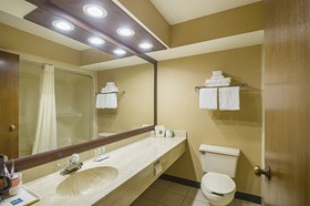 Quality Inn & Suites Frostburg