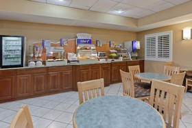 Holiday Inn Express Annapolis East - Kent Island