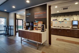 Holiday Inn Express Baltimore Bwi Airport West