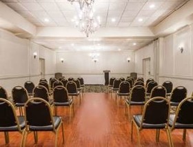 Clarion Hotel BWI Airport Arundel Mills