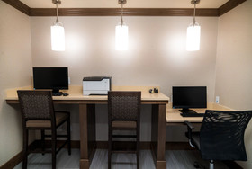 Staybridge Suites Washington DC East - Largo