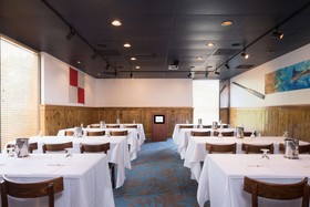 DoubleTree by Hilton Hotel Laurel