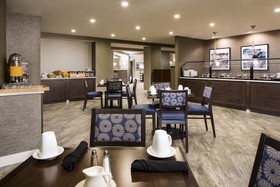 DoubleTree by Hilton Hotel Laurel