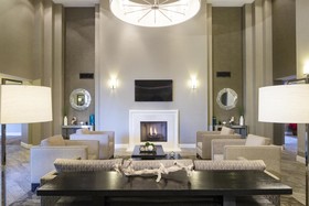 DoubleTree by Hilton Hotel Laurel