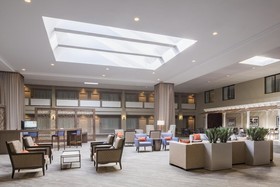 DoubleTree by Hilton Hotel Laurel