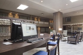 DoubleTree by Hilton Hotel Laurel