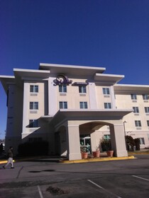 Sleep Inn & Suites