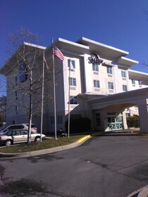 Sleep Inn & Suites