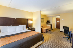 Comfort Inn & Suites Lexington Park