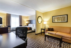 Comfort Inn & Suites Lexington Park