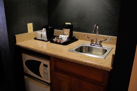 Country Inn & Suites by Radisson, BWI Airport (Baltimore), MD