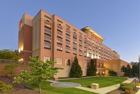Sheraton Baltimore Washington Airport Hotel - BWI