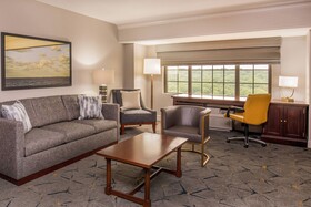Sheraton Baltimore Washington Airport Hotel - BWI