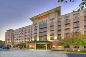 Sheraton Baltimore Washington Airport Hotel - BWI