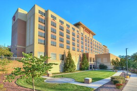 Sheraton Baltimore Washington Airport Hotel - BWI