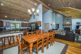 Glass Mountain Holiday Home