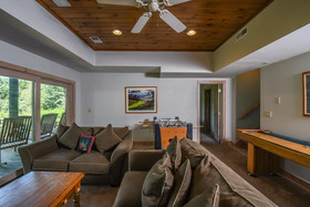 Glass Mountain Holiday Home
