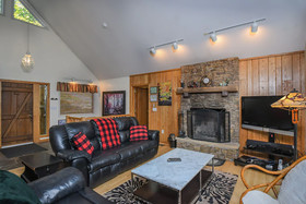 Hiatus House