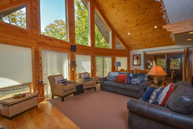 Hootenanny House