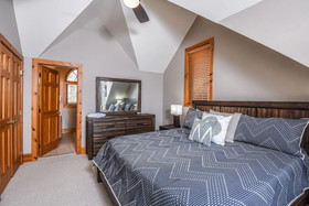 Irvana House