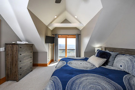 Irvana House