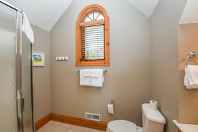 Irvana House