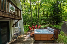 Owl's Retreat